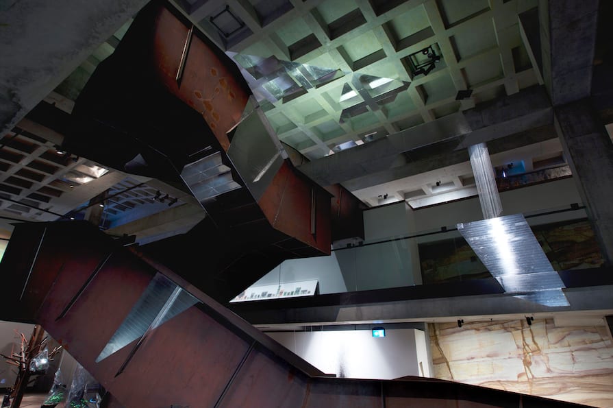 Felice VARINI, Double trapèze pour quatre triangles, 2012