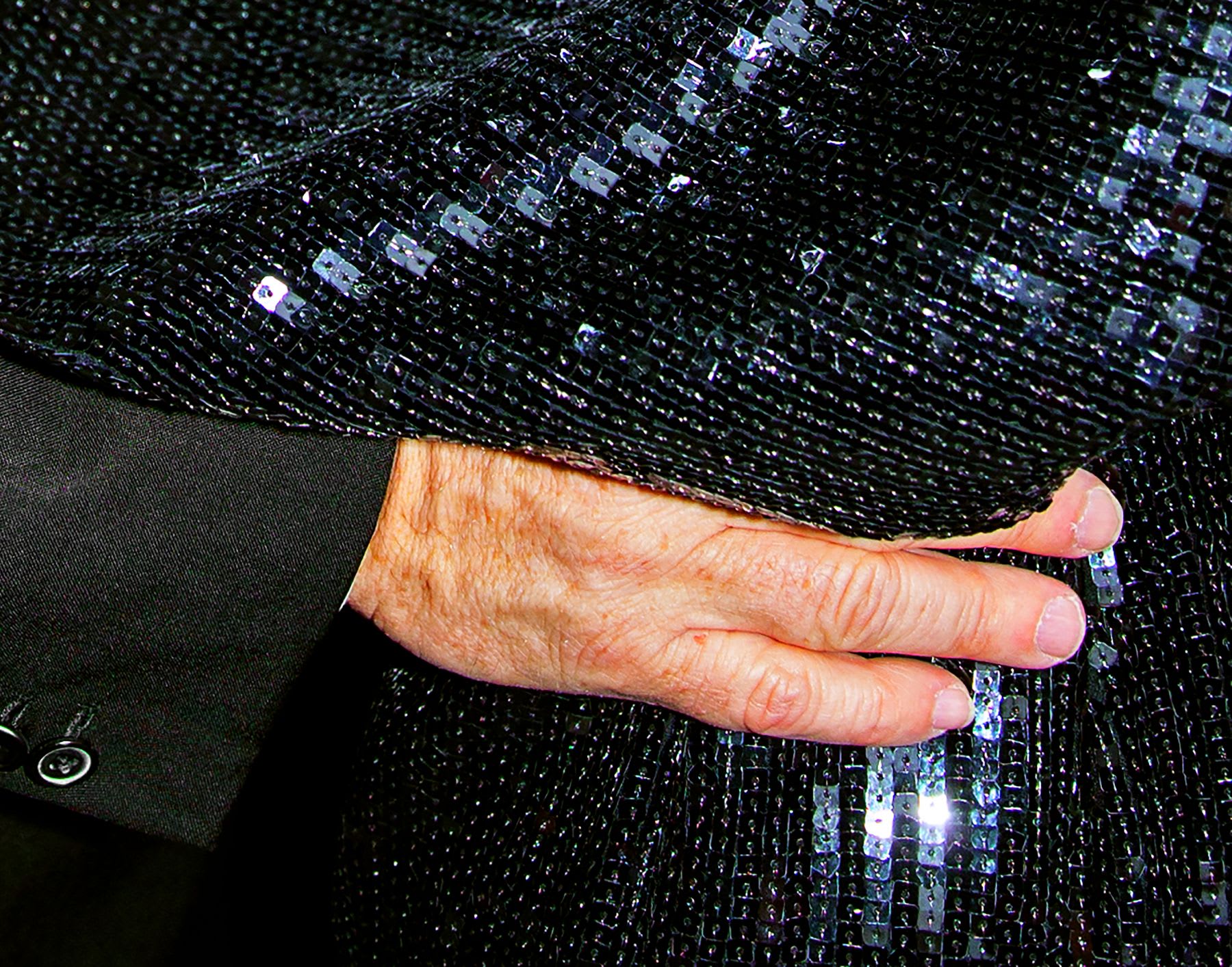 Jessica Craig-Martin, Untitled (The Mogul’s Touch), 2017