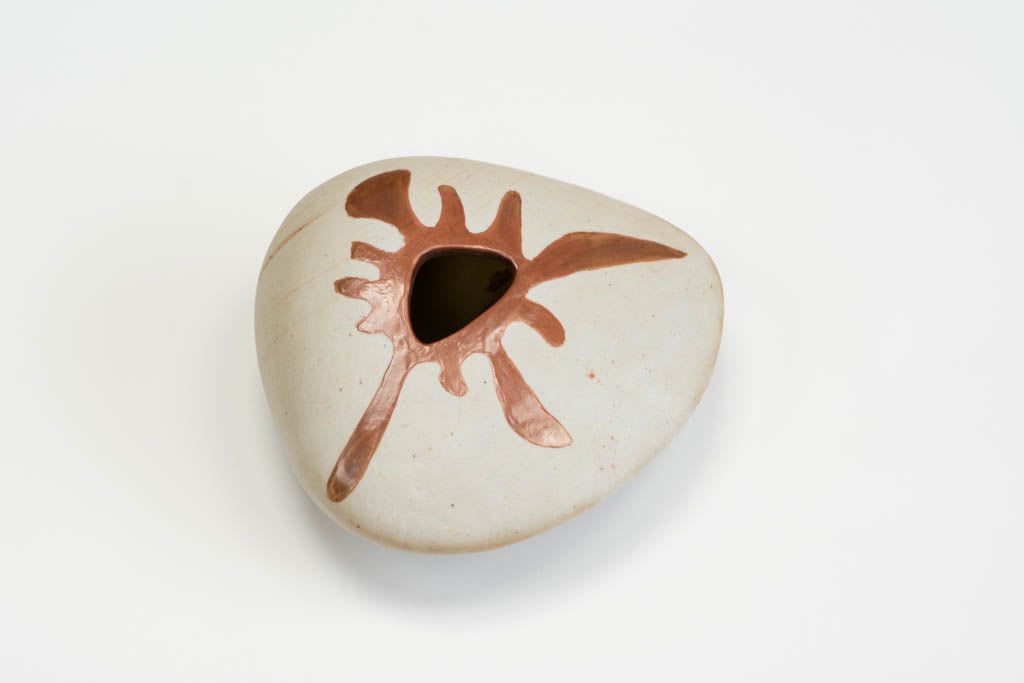 Wayne Ngan, Clam (matte white and orange), 2015