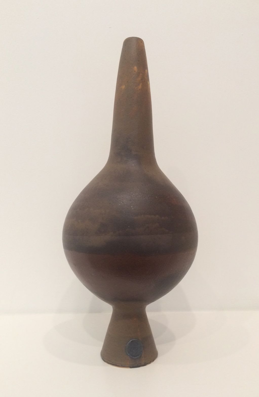 Wayne Ngan, Sculptural bottle with reddish matte glaze, 2014