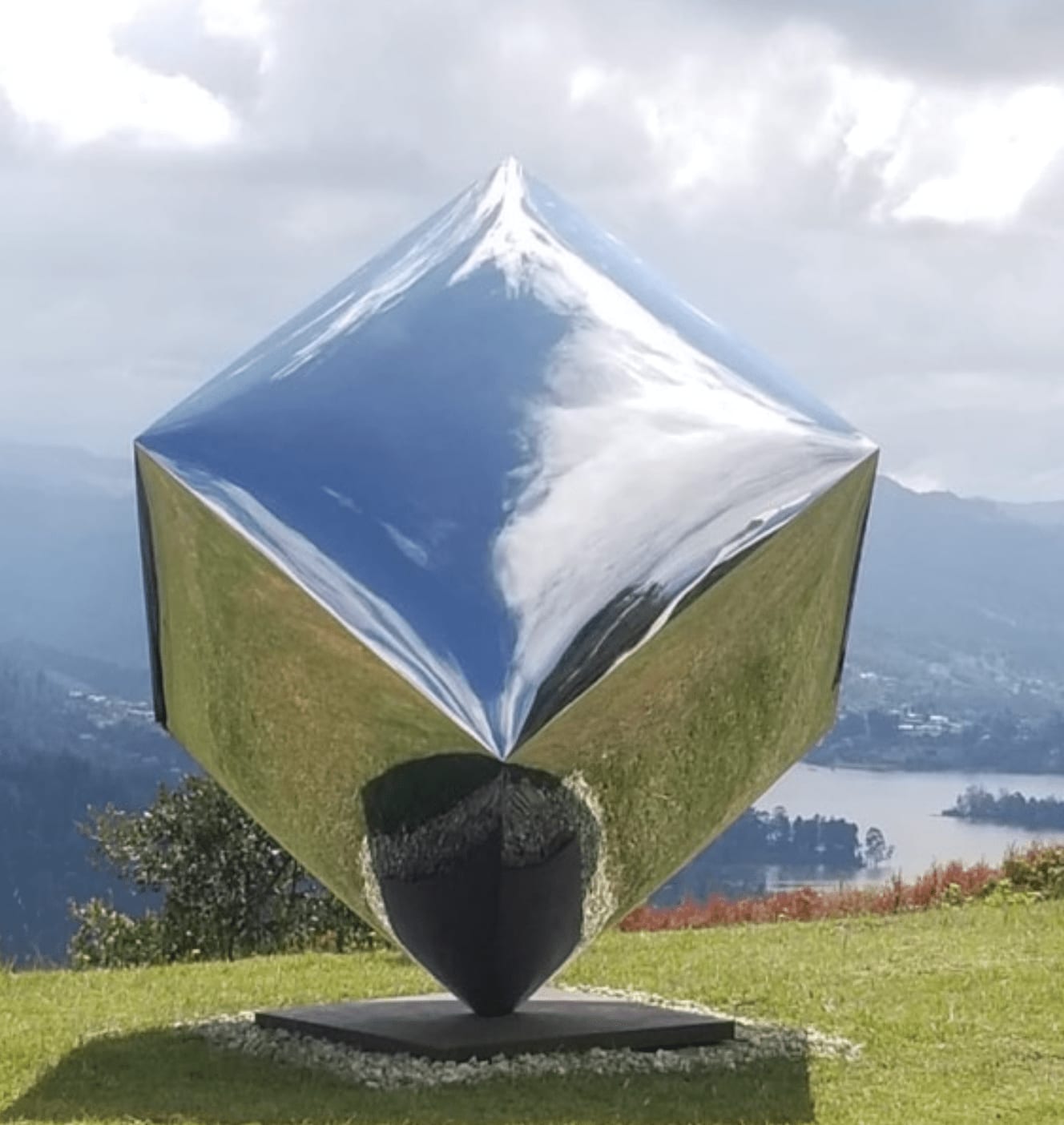 Gustavo Vélez, Expansión Geométrica II, 2021