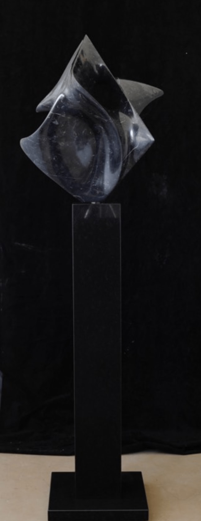 Gustavo Vélez, Enlace Geométrico, 2022