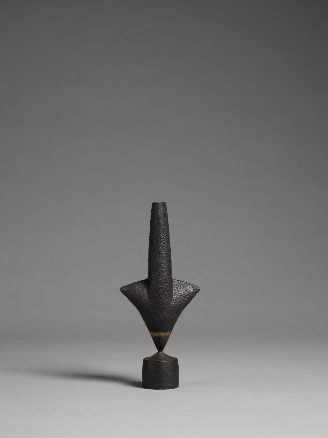 Hans Coper, Small Cycladic Arrow Form, c1972
