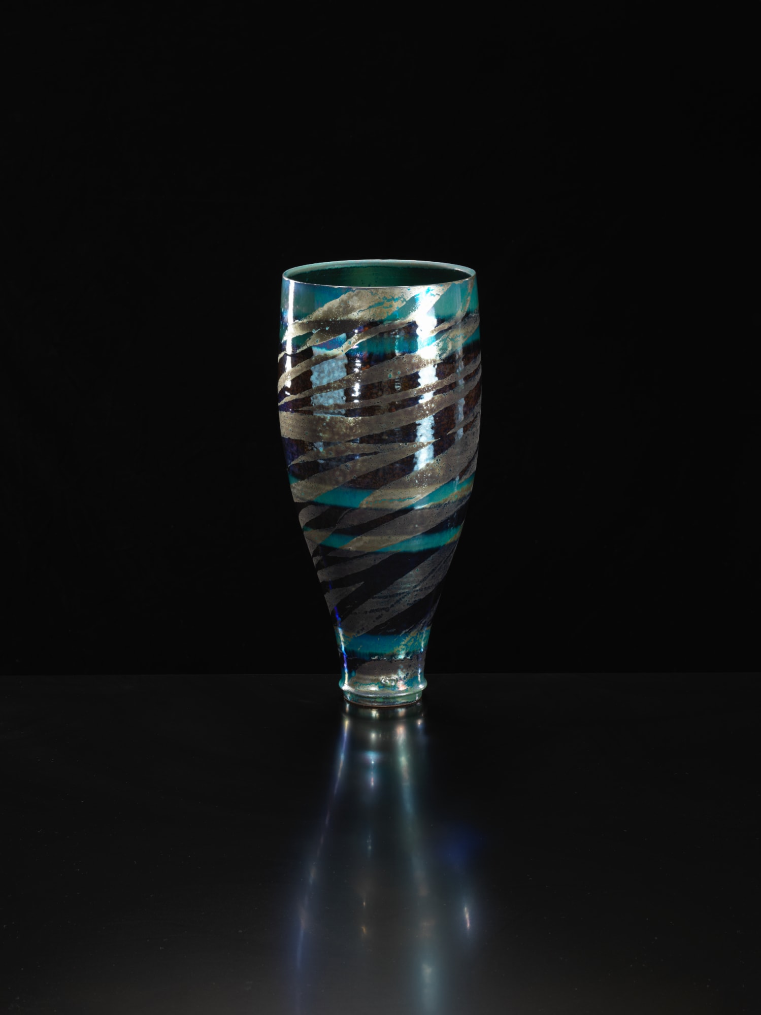 Sutton Taylor, Tall Vase Form, 2018