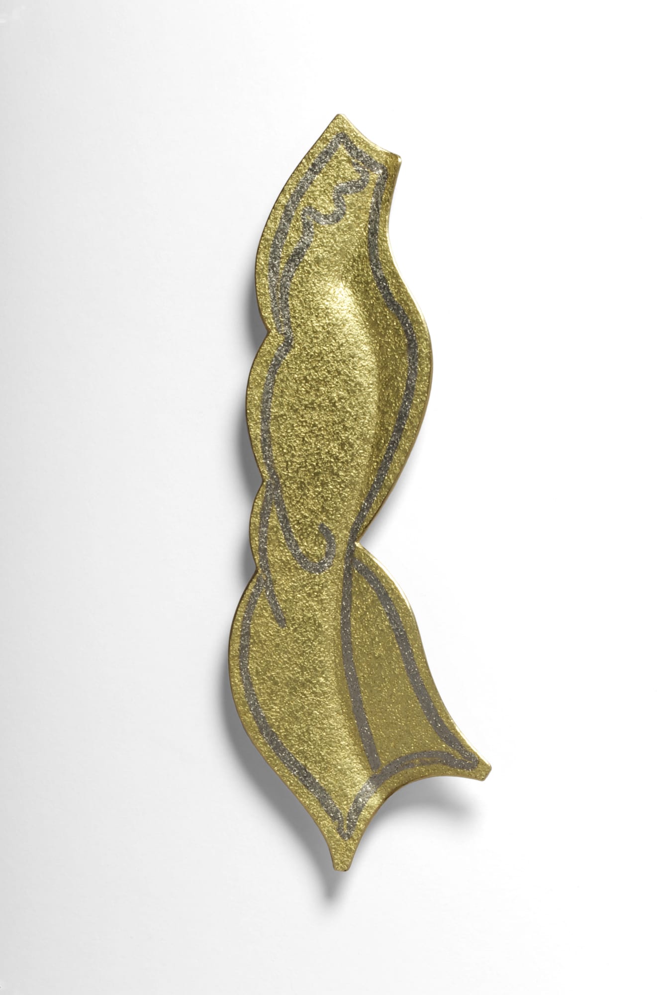 Jacqueline Mina, Brooch