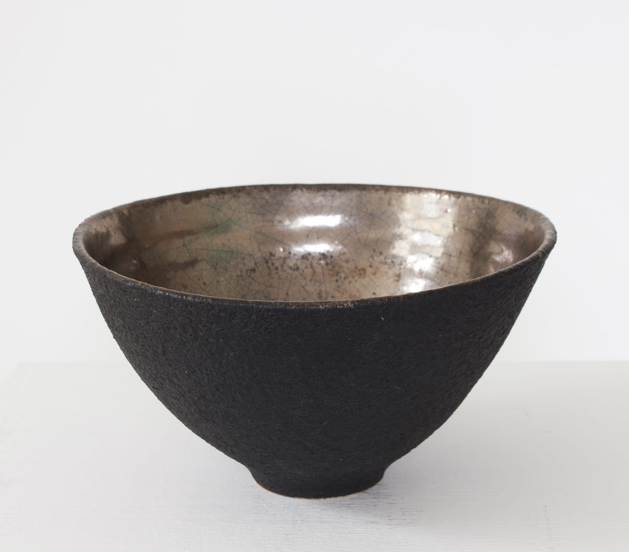Sotis Filippides, Medium Bowl with Platinum Interior, 2021
