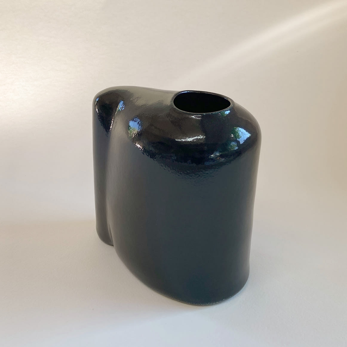 Ruth King, Dark Query, 2021