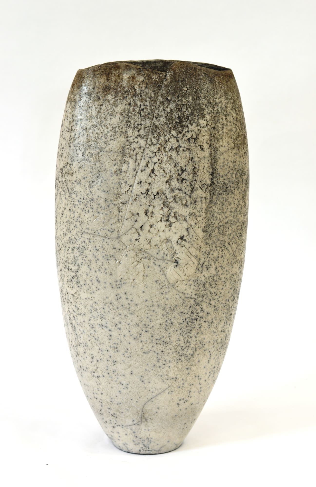 Stephen Murfitt, Tall White Textured Vessel, 2020