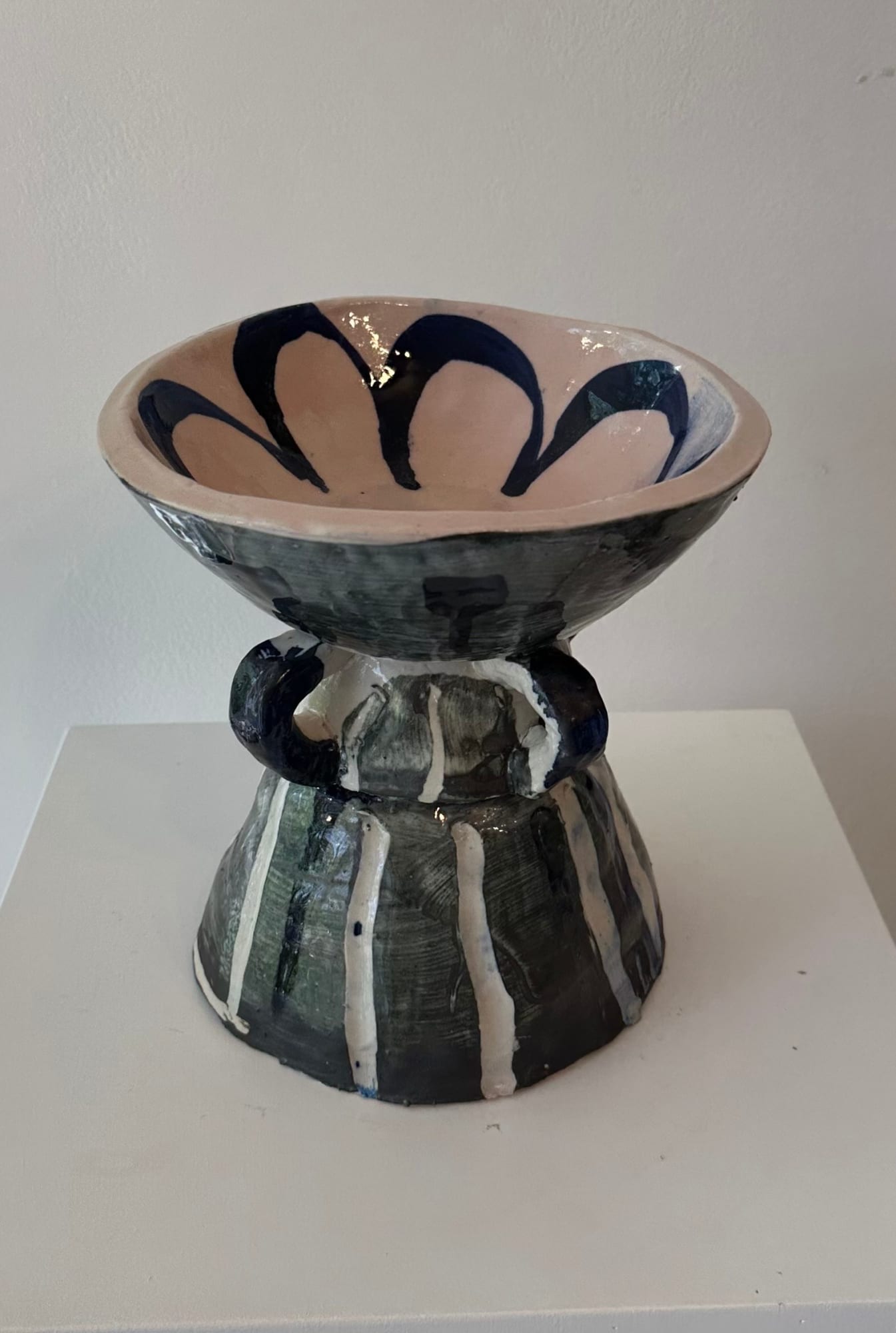 Louise Kaye, Blossom pedestal II