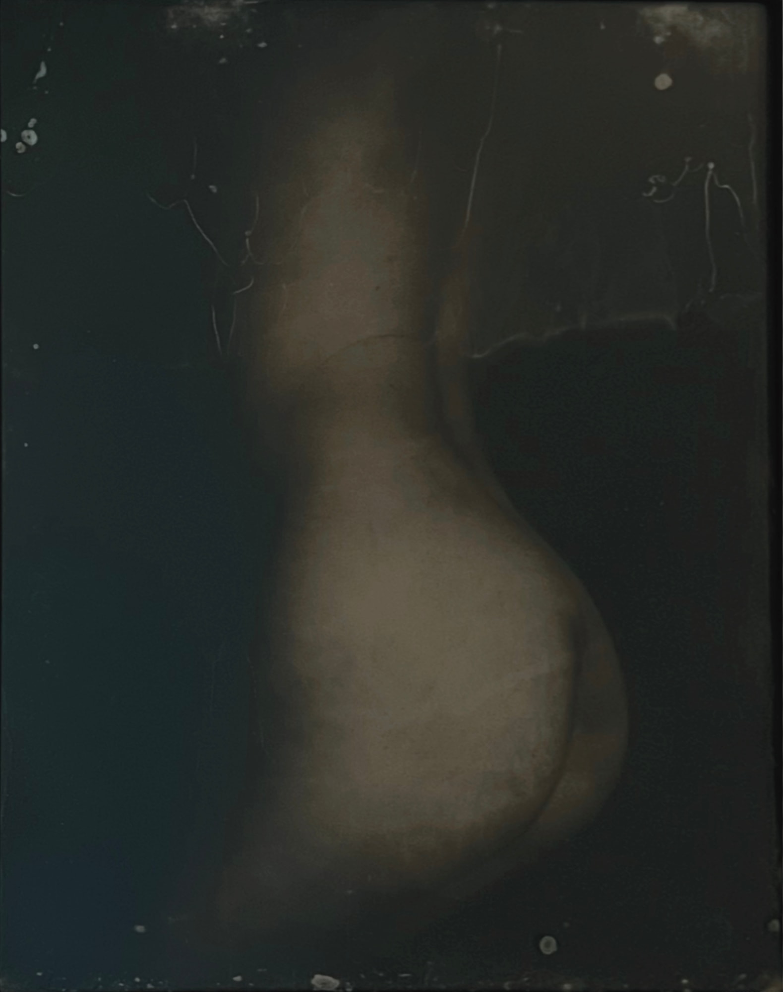 Raena Abella, Untitled IV (From the series "Divine Feminine"), 2024