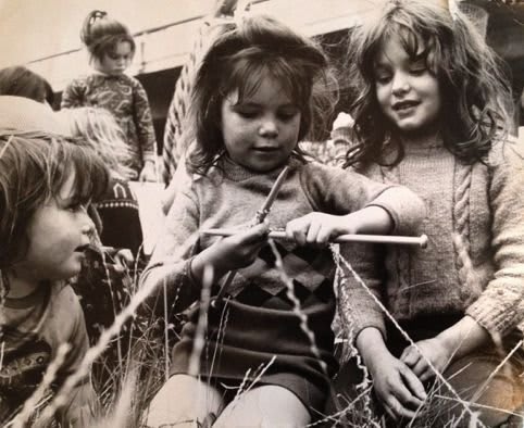 Jo SPENCE, Untitled: Westway, Notting Hill: Documentary Work: Gypsies, c. 1974