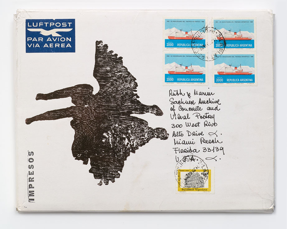 Graciela GUTIERREZ-MARX, Mamablanca: Family Group Assembling. La Plata, Argentina., 1980