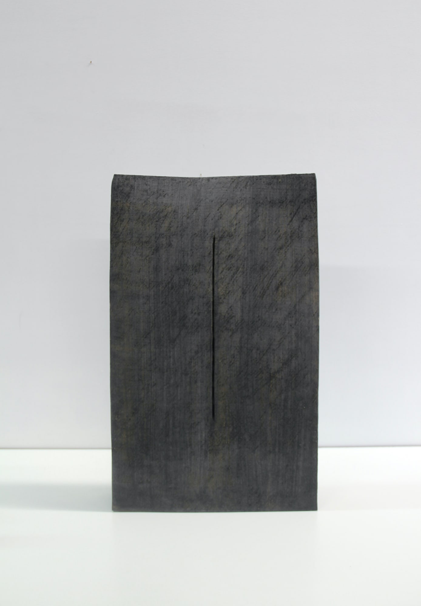 Ella Porter, Dusk Sculptural vessel, 2024