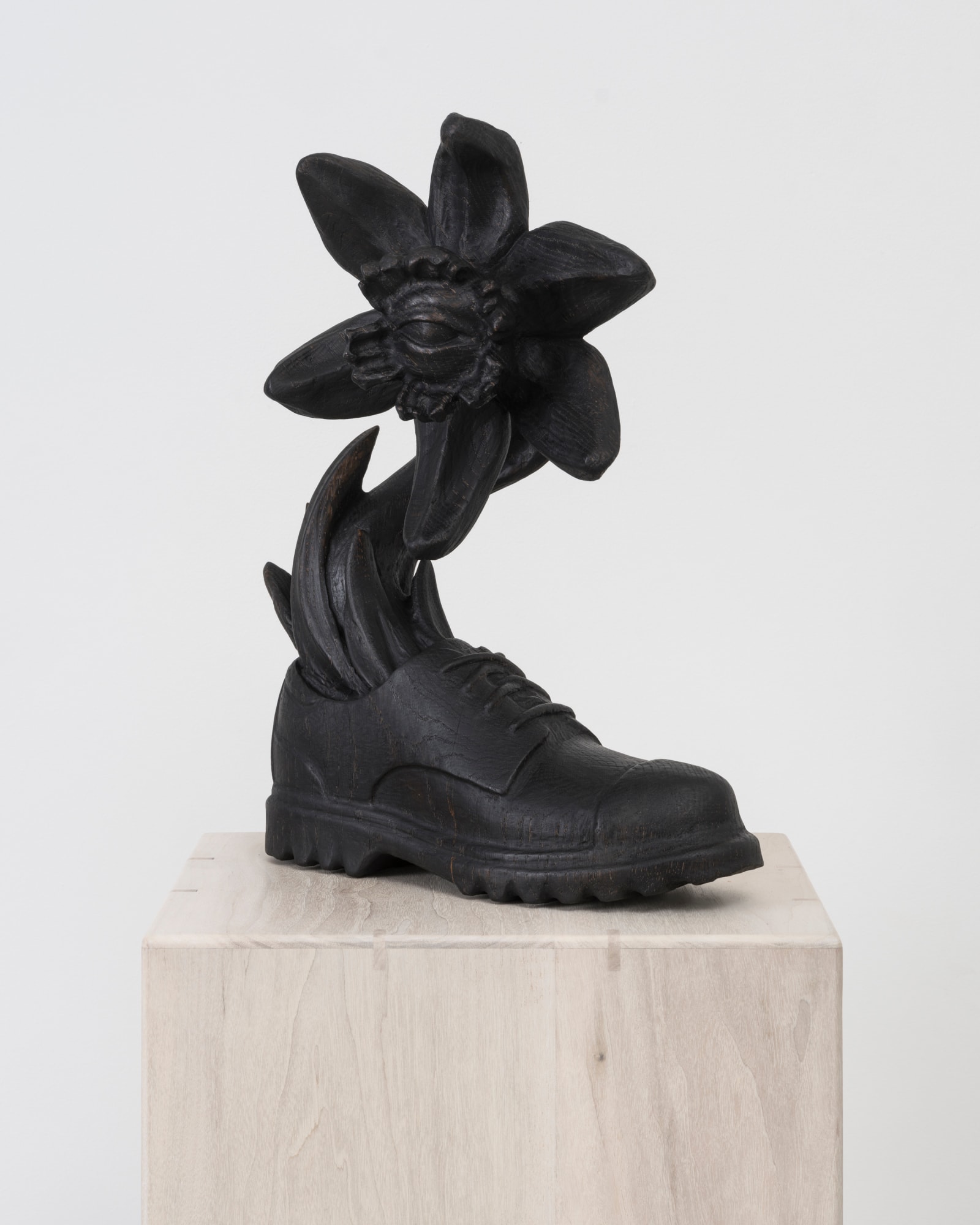 Vincent Pocsik, Shoe with Daffodil, 2024