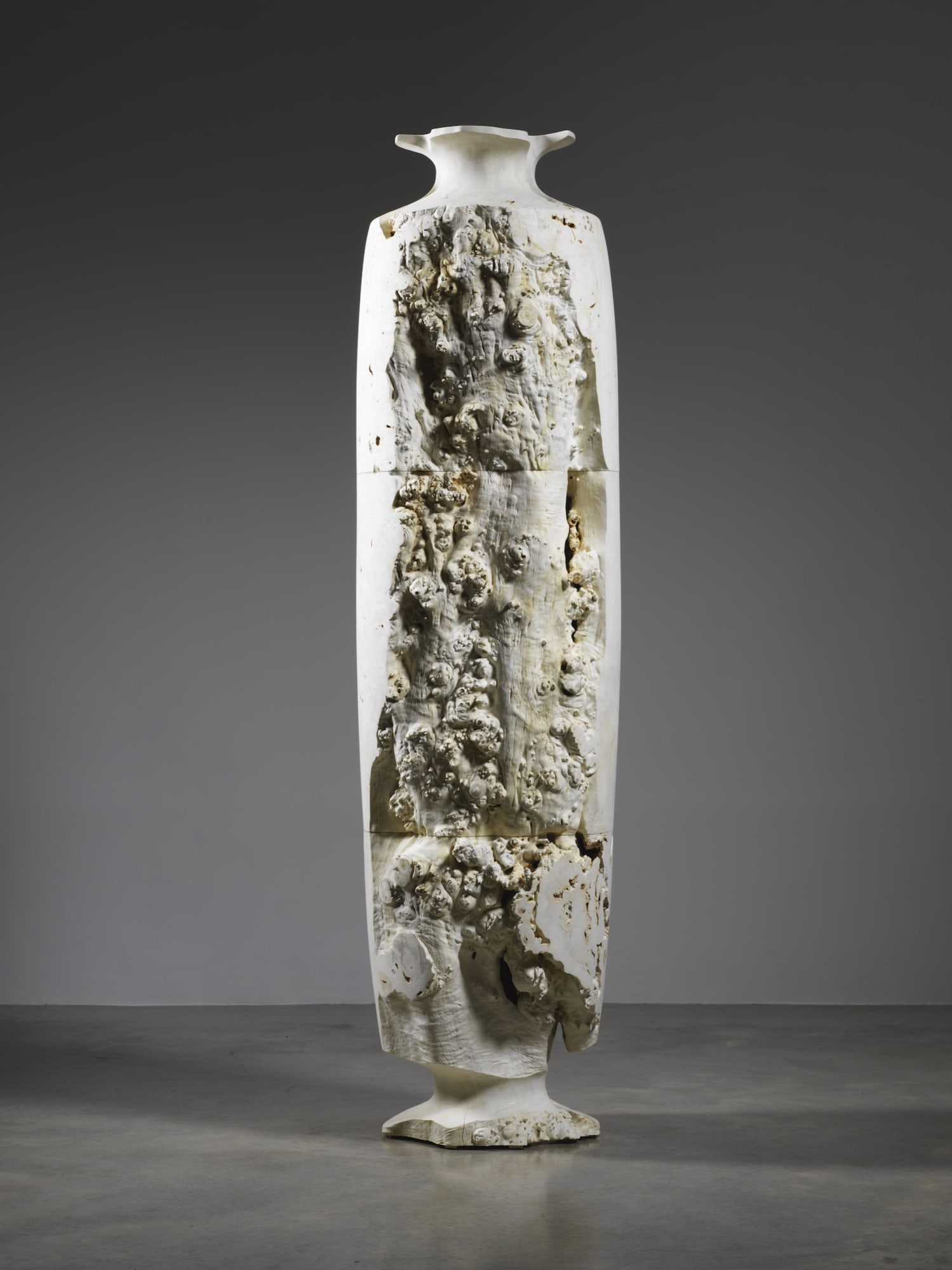 Eleanor Lakelin, Column Series: Vessel II, 2021