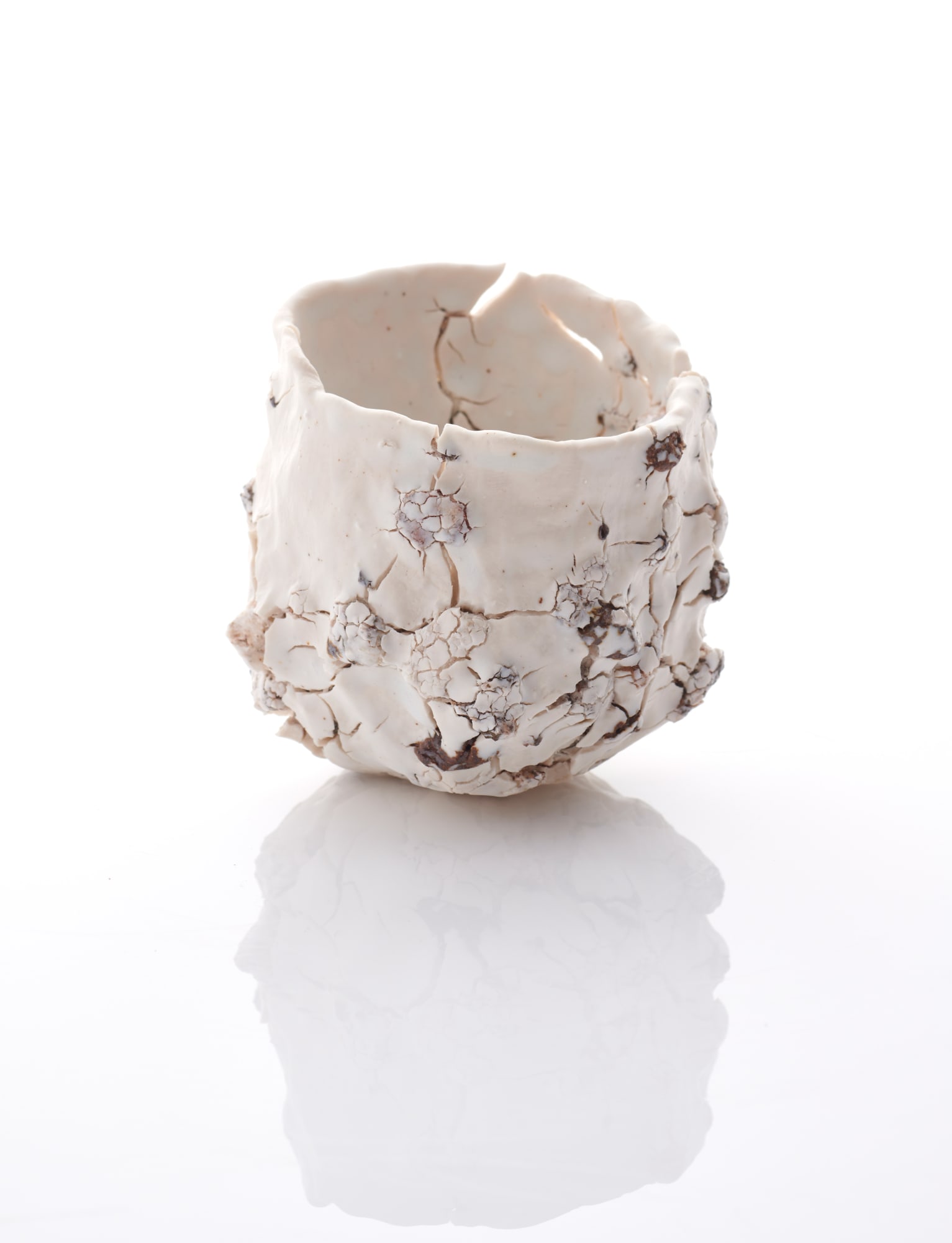 Aneta Regel, Small White "Raining Stone", 2022