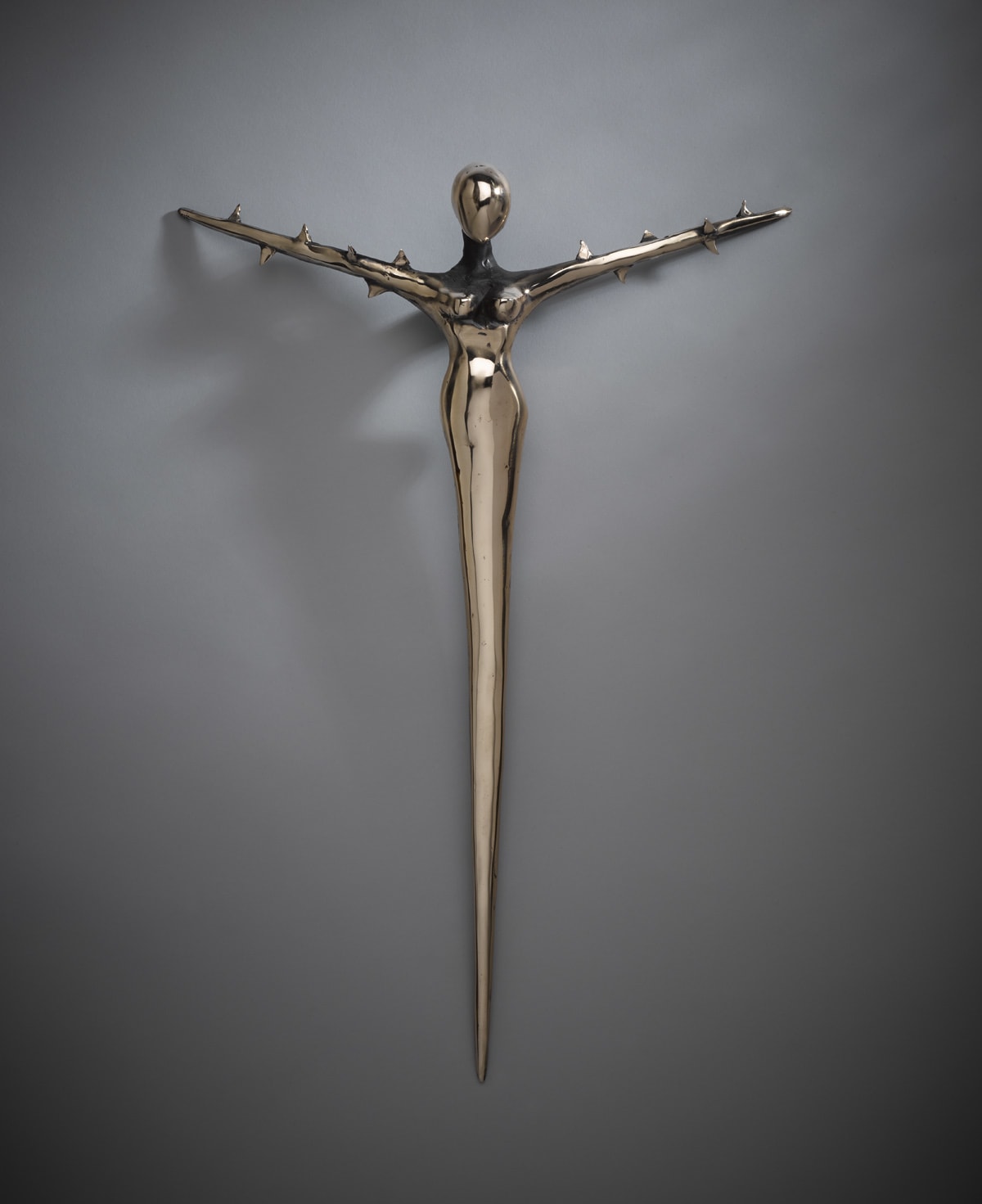 Orla de Brí, Cross Bearer