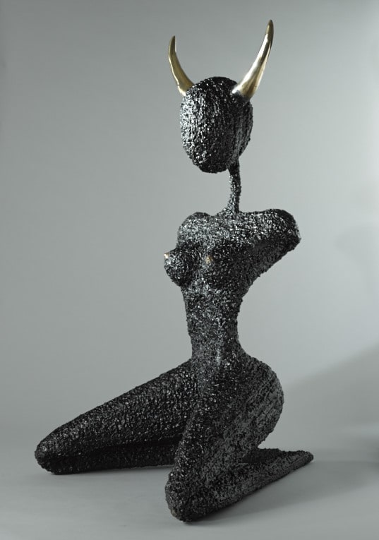 Orla de Brí, She Bull (life size)