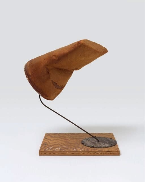 Claes Oldenburg, Third Model for the Tube Supported by its Contents, 1981