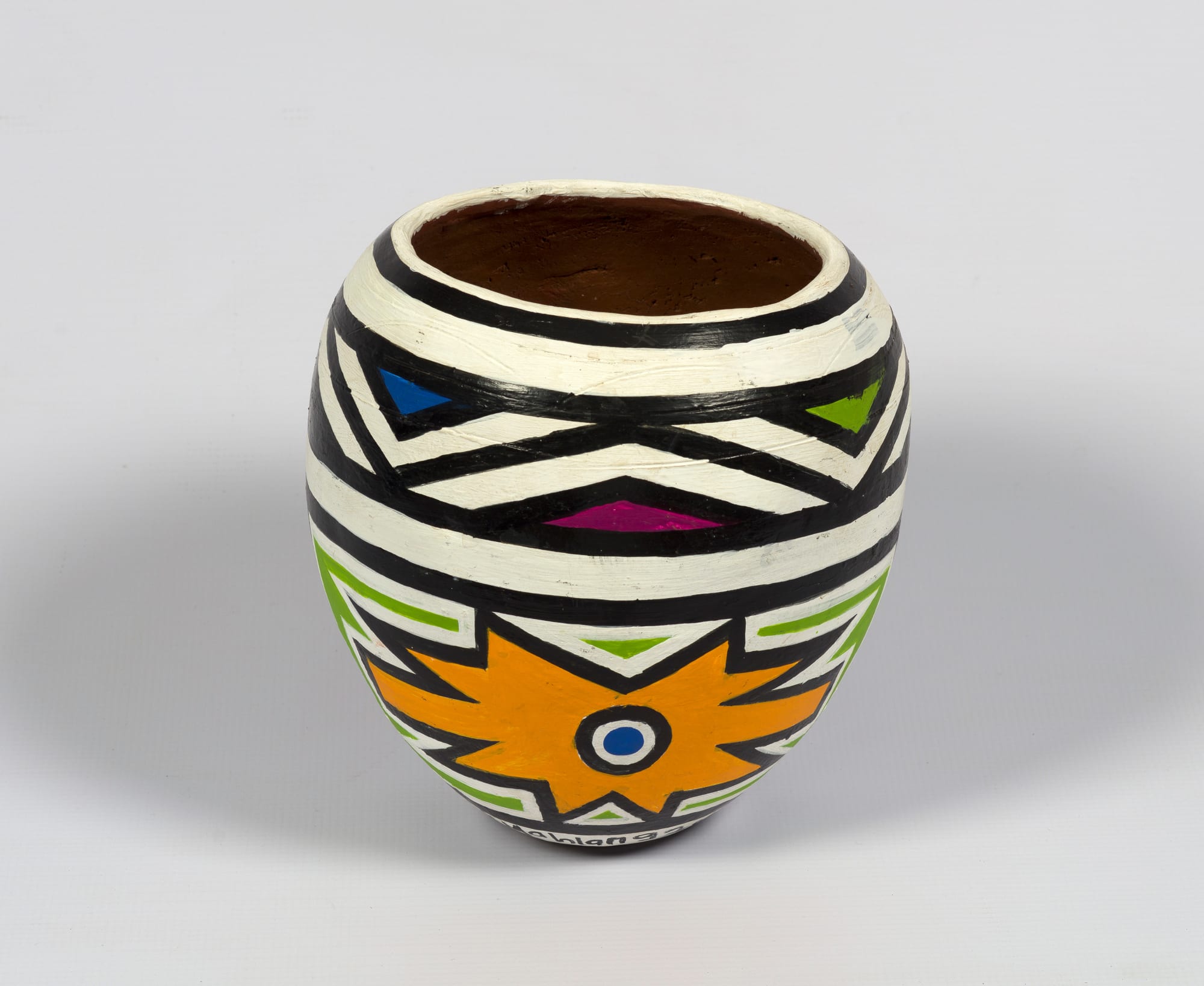 Dr. Esther Mahlangu, Ndebele Clay Pot 7, 2019