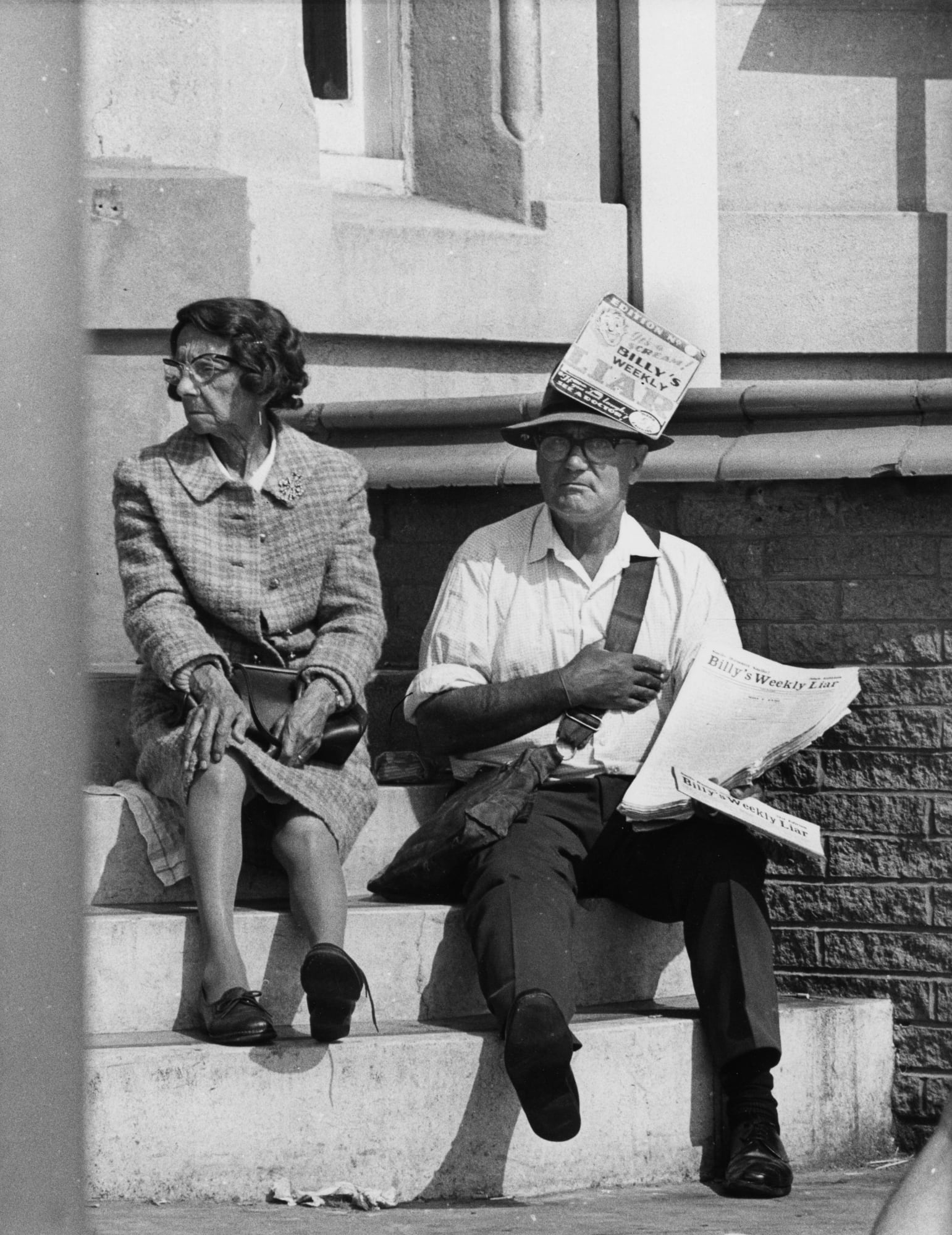 Shirley Baker, Blackpool, Lancashire (sitting on steps), 1970
