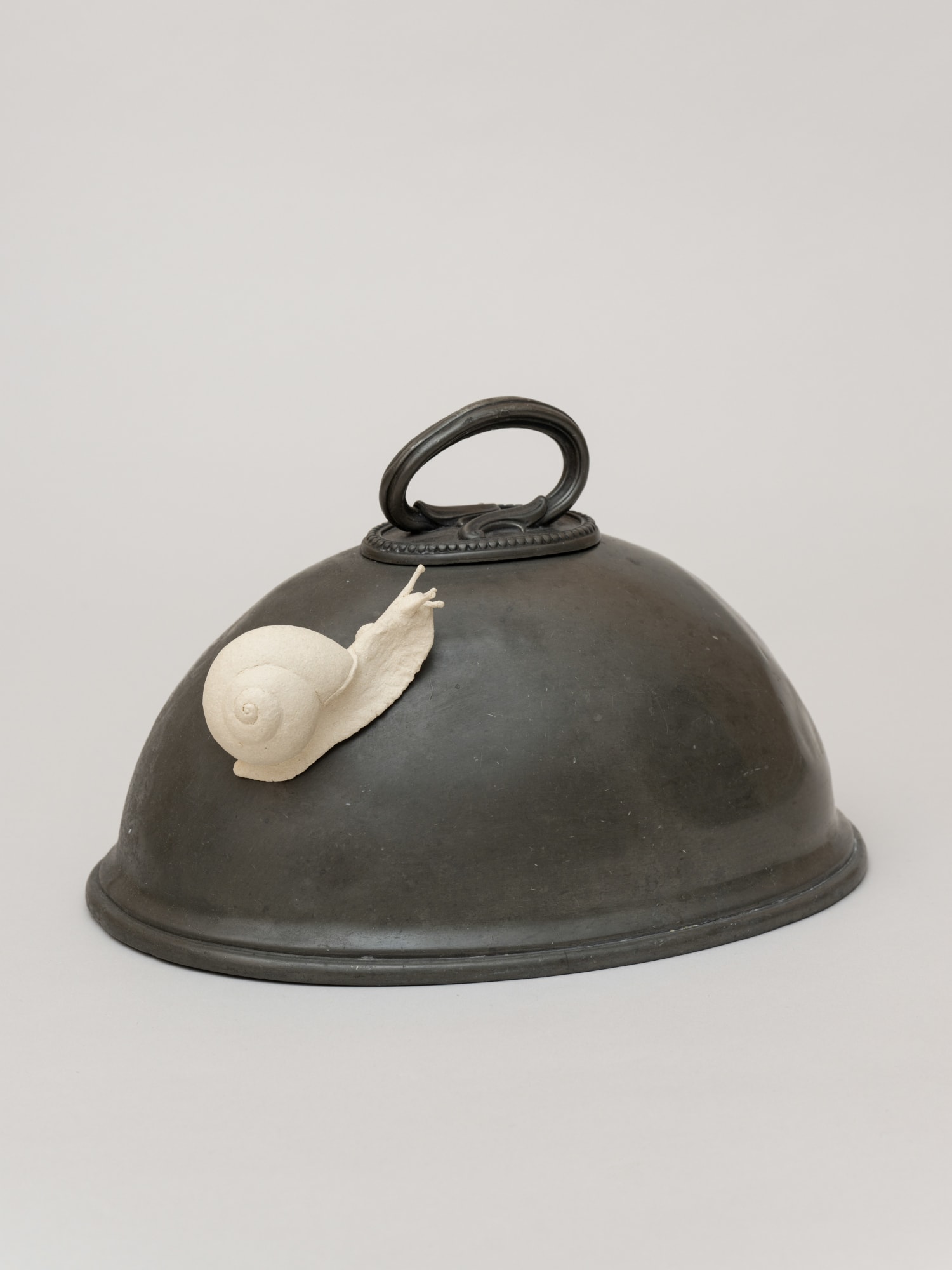 Kaori Tatebayashi, Terrine Lid with Snail, 2023