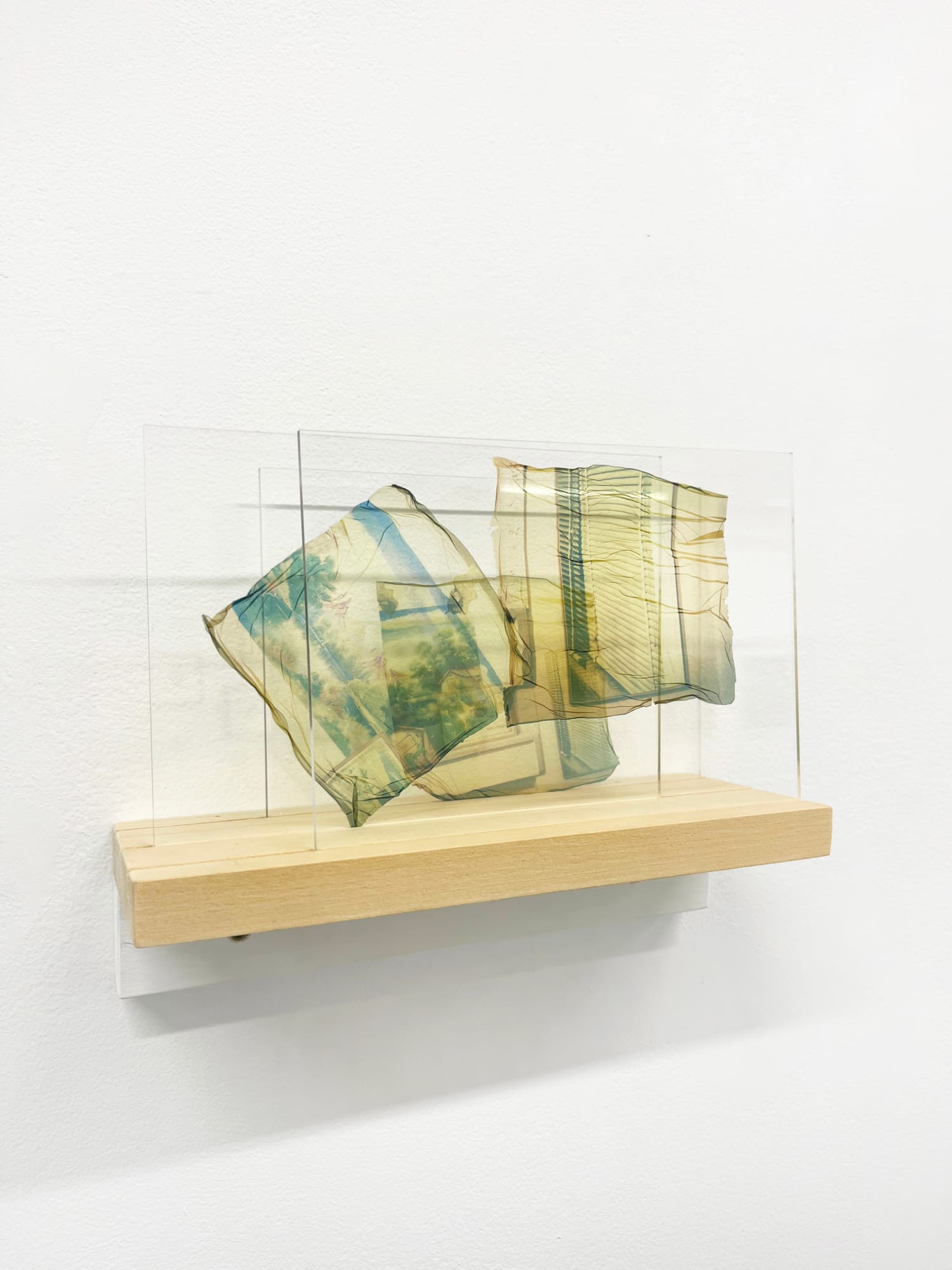 Marzieh Miri, to carry one's home #1, 2017-2024