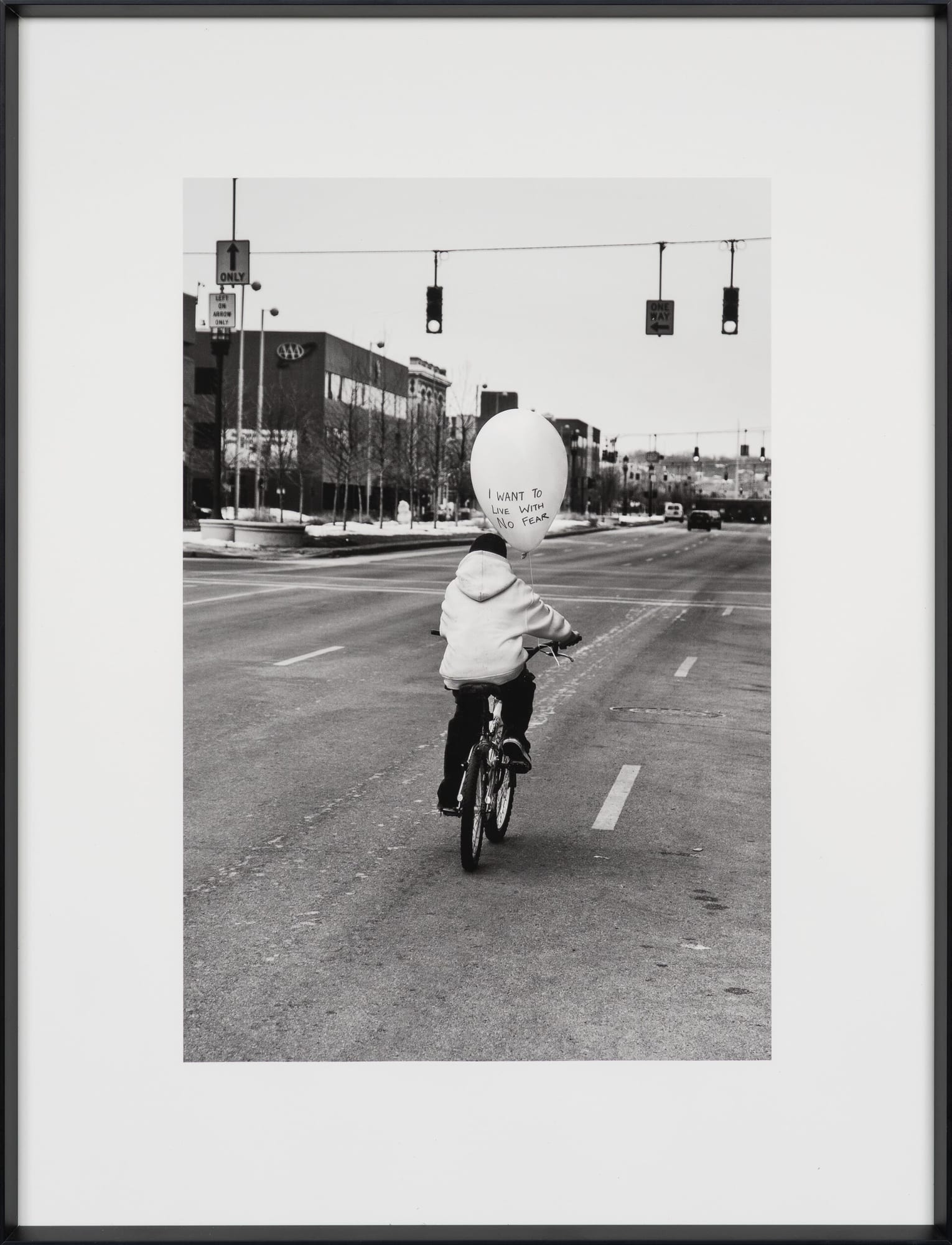 Shilpa Gupta, I Want to Live with No Fear, 2018