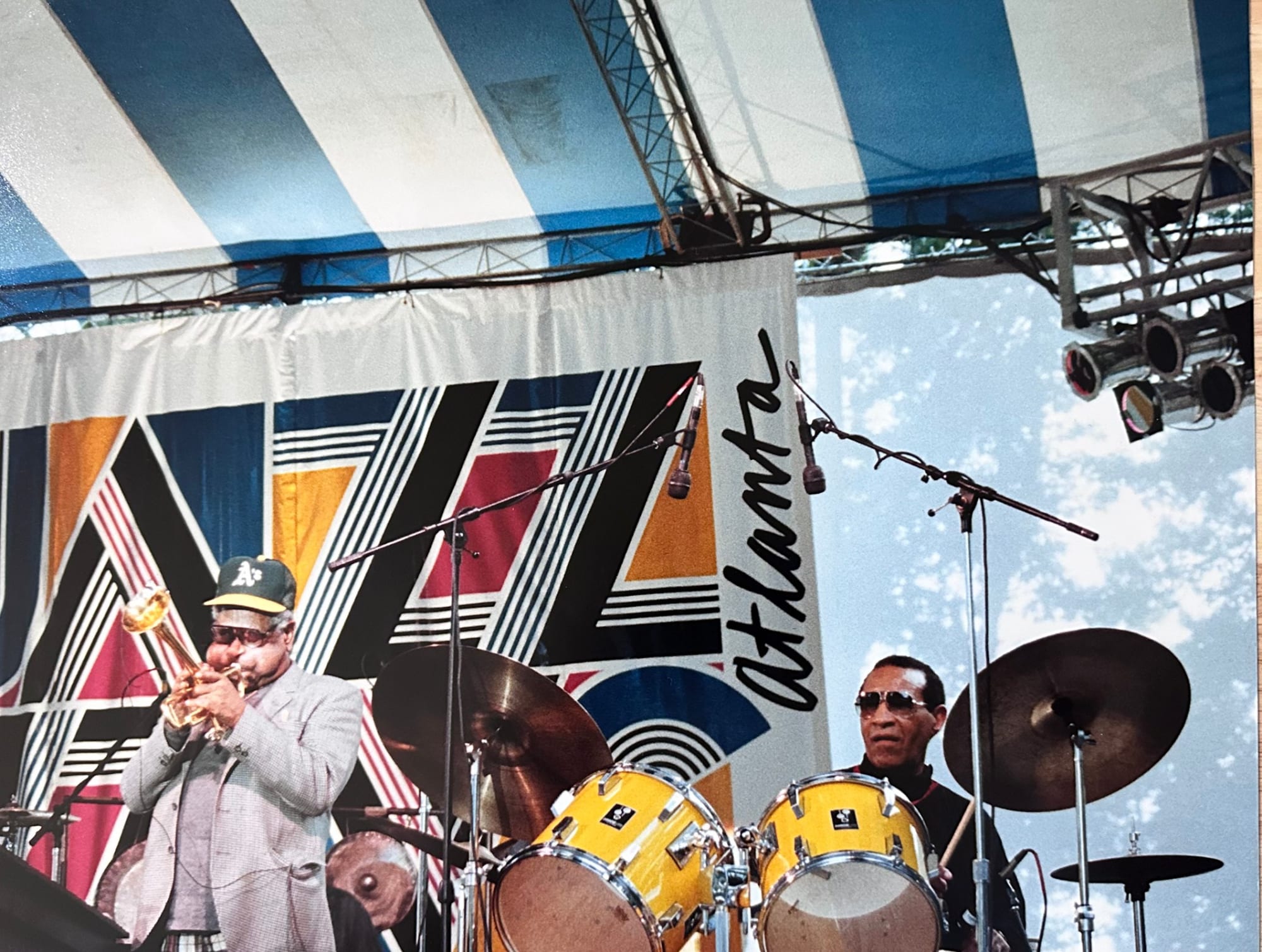 Sue Ross, Dizzy Gillespie & Max Roach, 1990