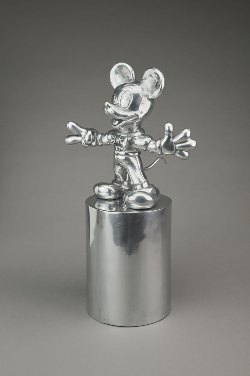 Clive Barker, Mickey Mouse, 2000