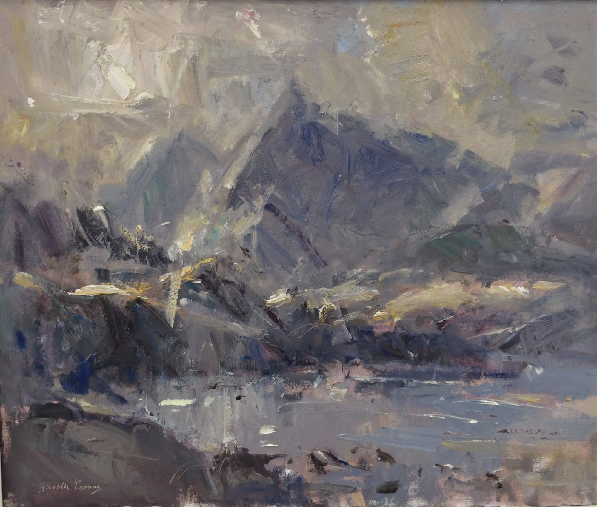 Gareth Parry, EARLY MORNING, LITTLE LAKE IN THE MOUNTAINS (SNOWDONIA)