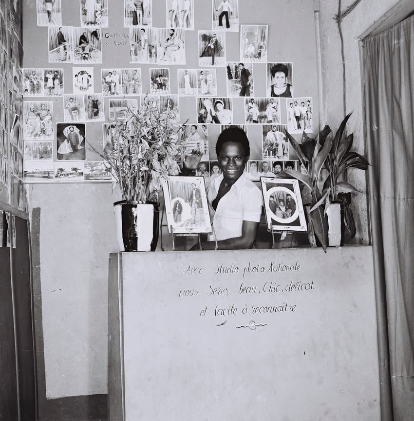 Samuel Fosso, Autoportrait from the series 70's Lifestyle, 1975-1978