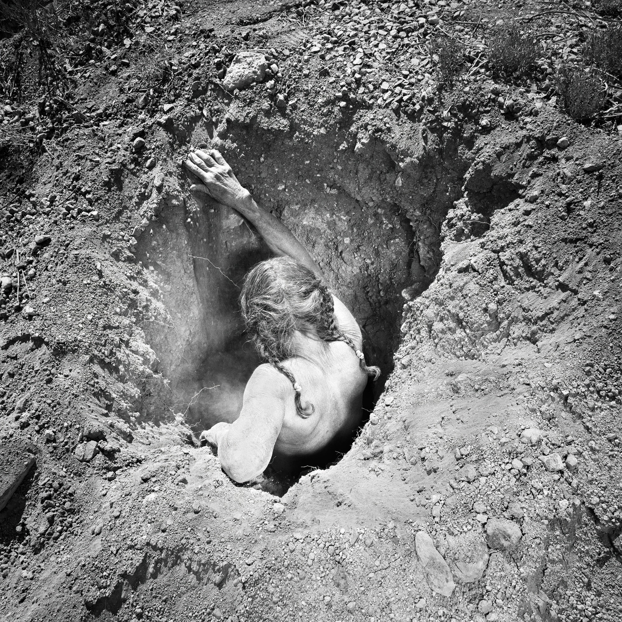 Andrés Mario de Varona, To See Myself Alive, 2020