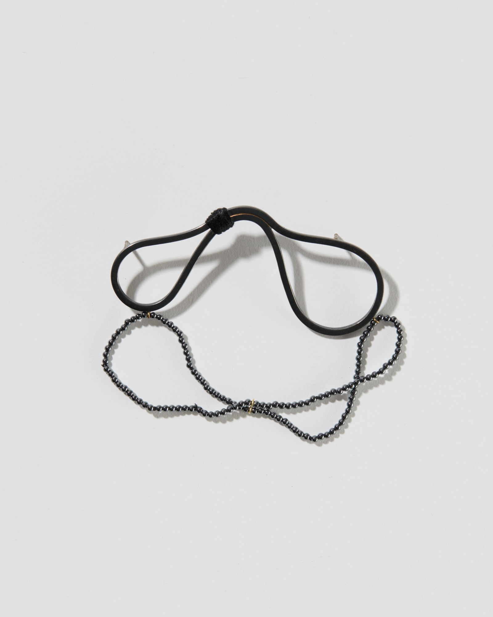 Caroline Gore, cast off brooch, 2011