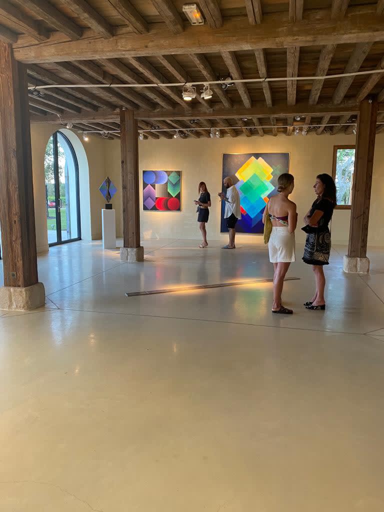 Minimo - Minimal & Monumental Art