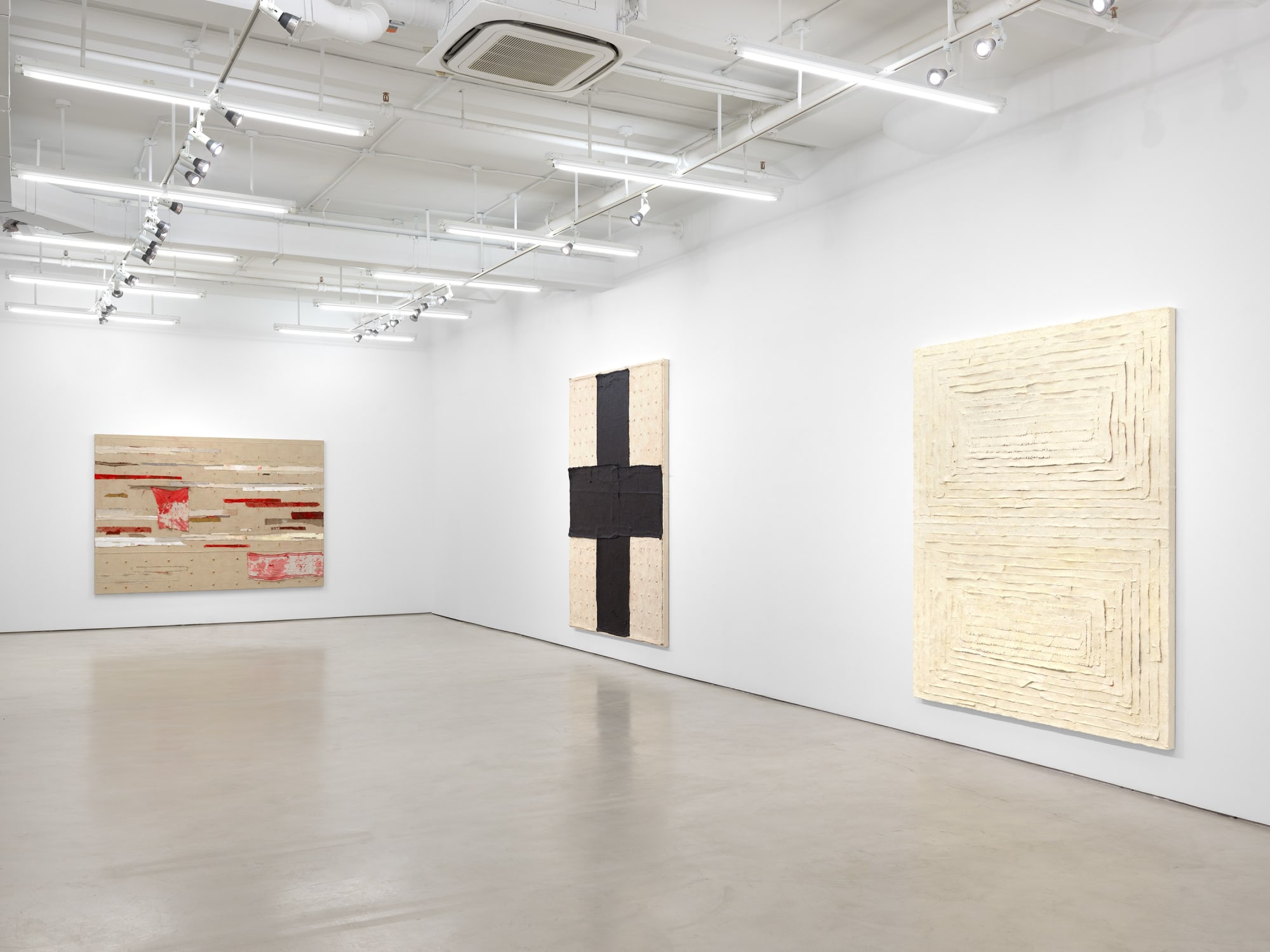 Harmony Hammond: Crossings, installation view, Alexander Gray Associates, New York (2020)