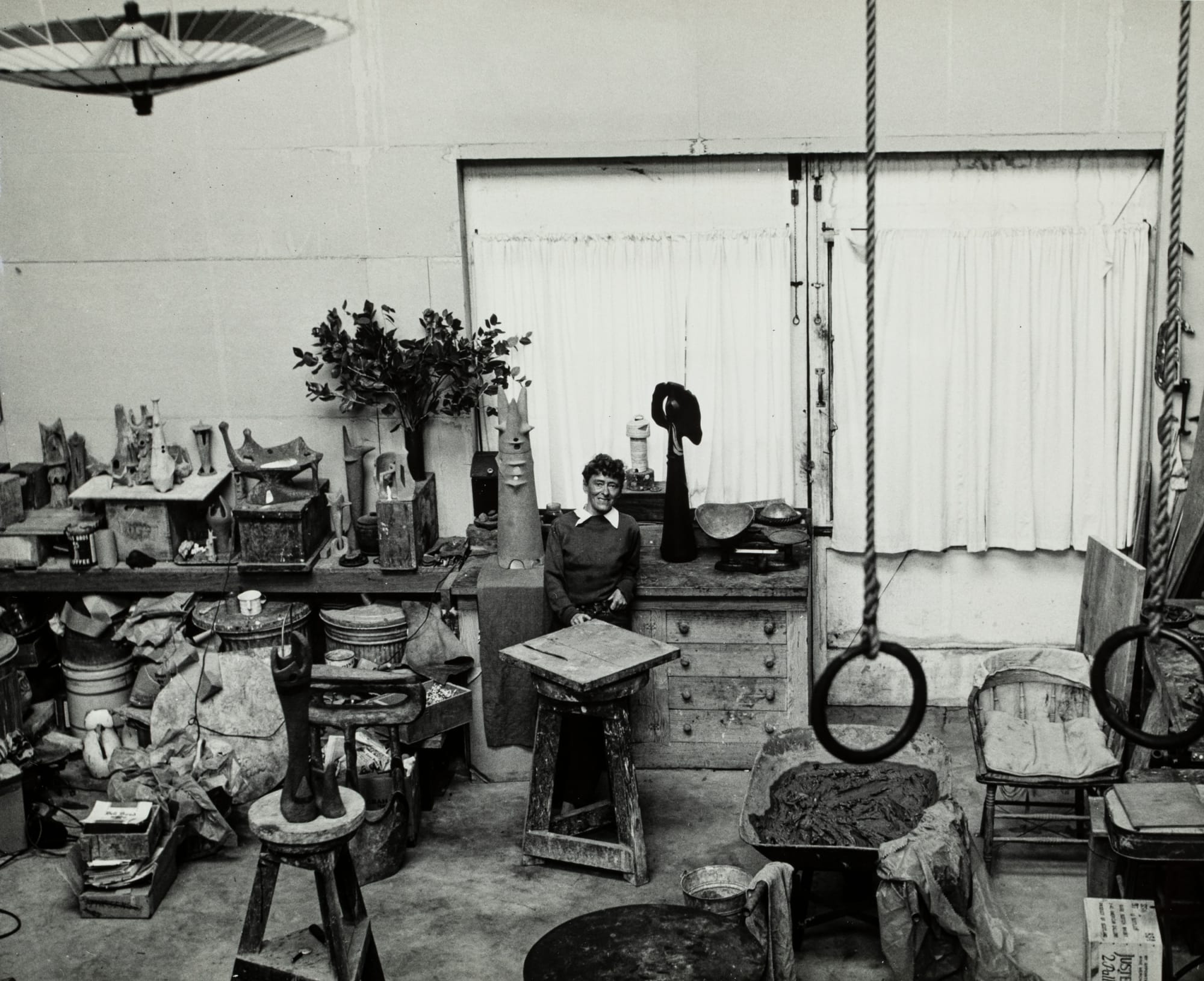 Adaline Kent in her studio at 523 Francisco Street, San Francisco, 1956. Photography by Harry Redl.