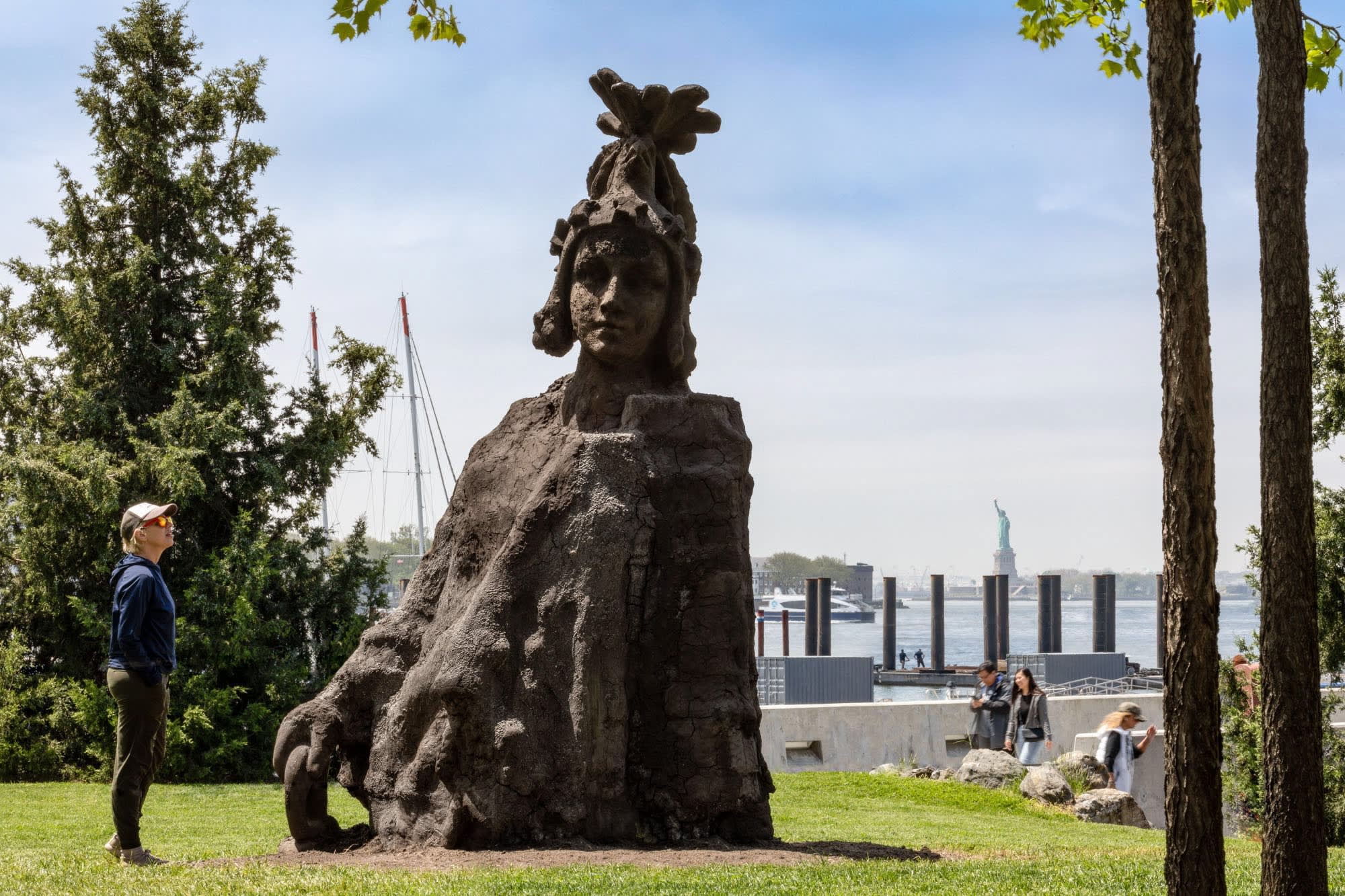Kiyan Williams Ruins of Empire, 2022 Installation view Commissioned by Public Art Fund and presented as a part of Black Atlantic Brooklyn Bridge Park, New York Photography by Nicholas Knight