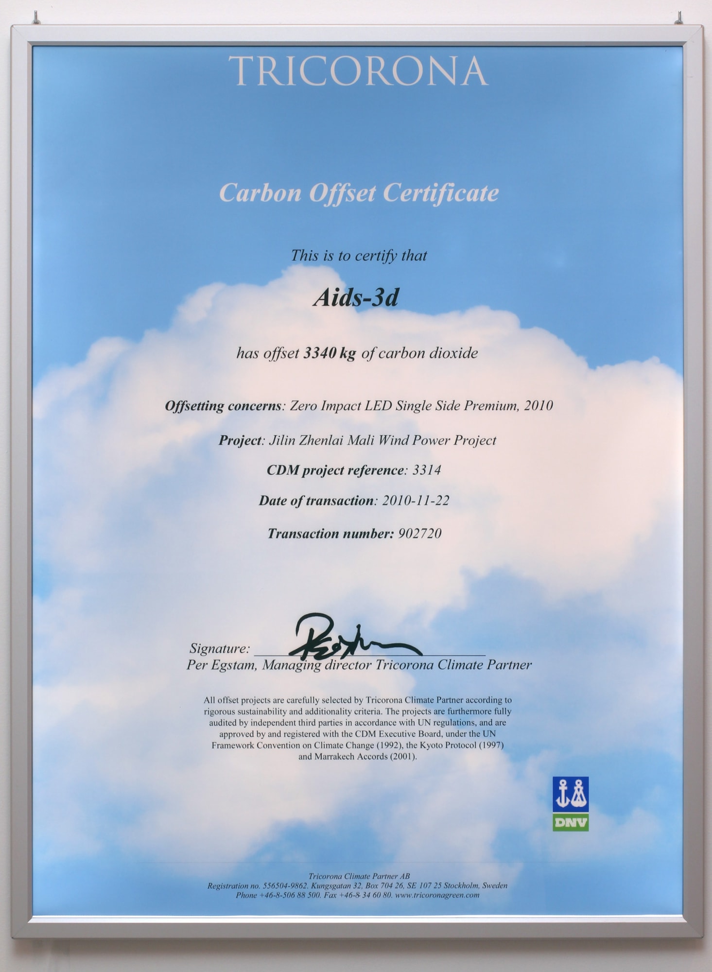 Keller/Kosmas (Aids-3d) Zero Impact LED Single Side Premium, 2010 Backlit UV print in LED lightbox 49 1/2 x 37 1/2 in 125.73 x 95.25 cm