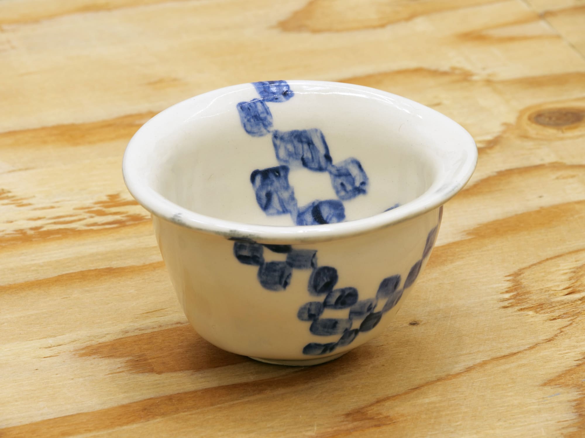 Johanna Jackson No title, 2018 Porcelain 3 x 5 1/2 x 5 in 7.6 x 14 x 12.7 cm