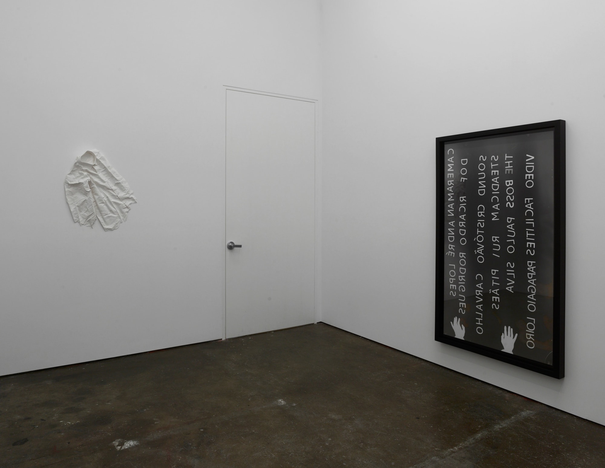 Emily Wardill It's not what it looks like, 2017 Installation view