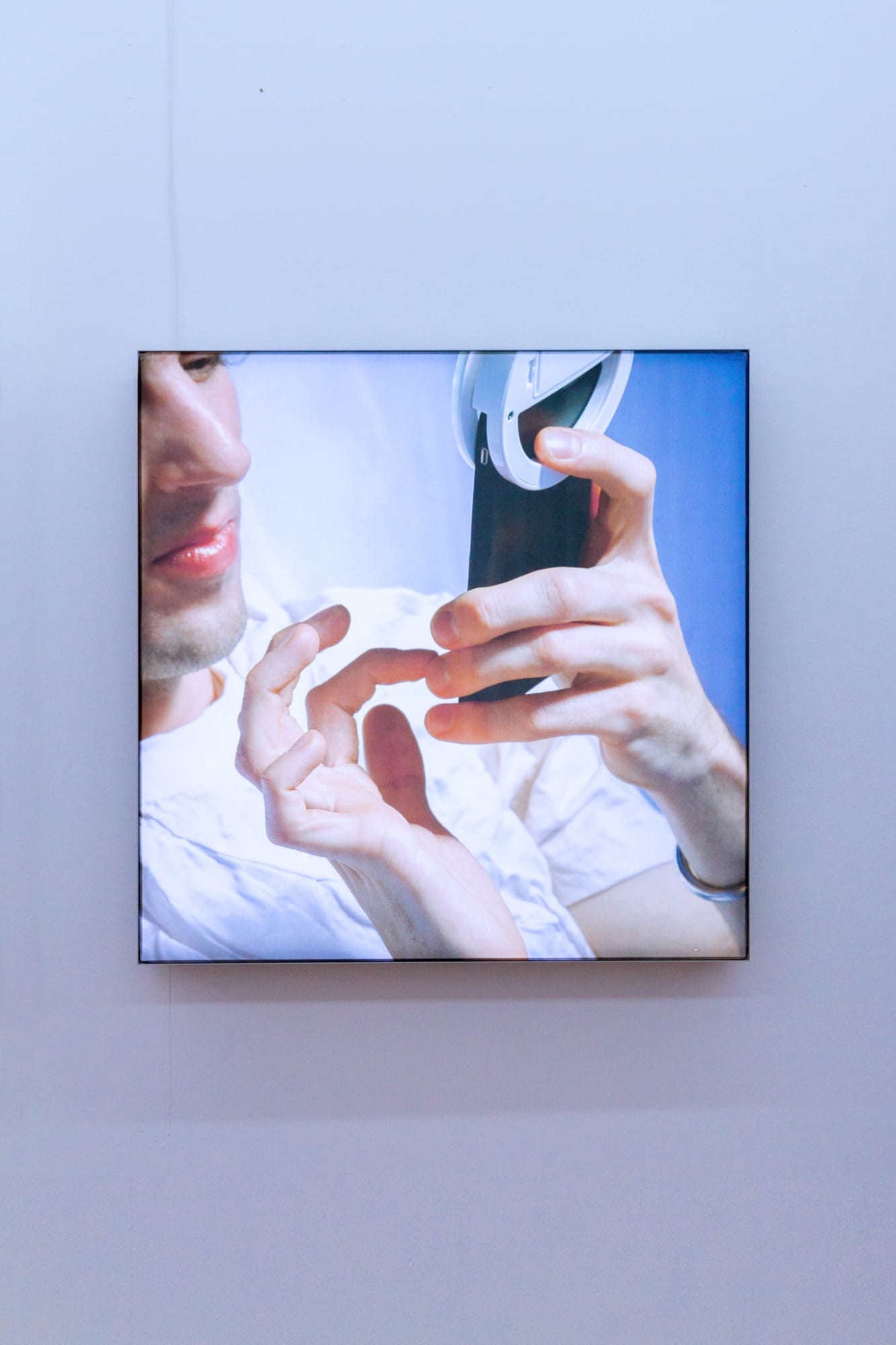 YGRG14X: reading with a single hand II