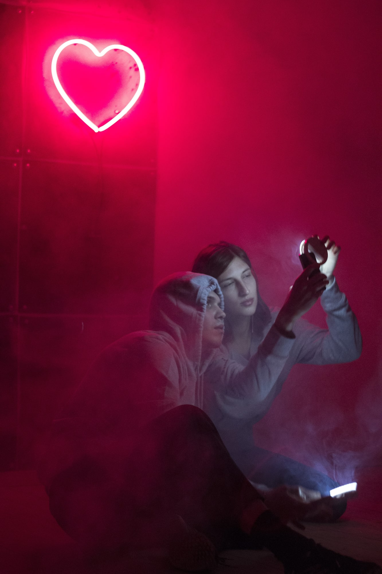 Young Girl Reading Group 150: Le Musée Menteur