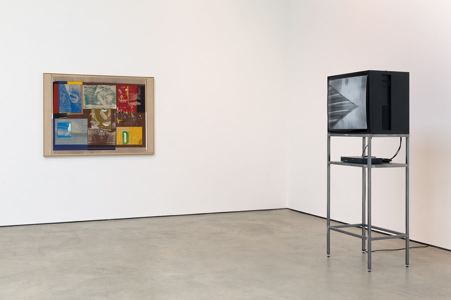 On the Edge of (New) Media