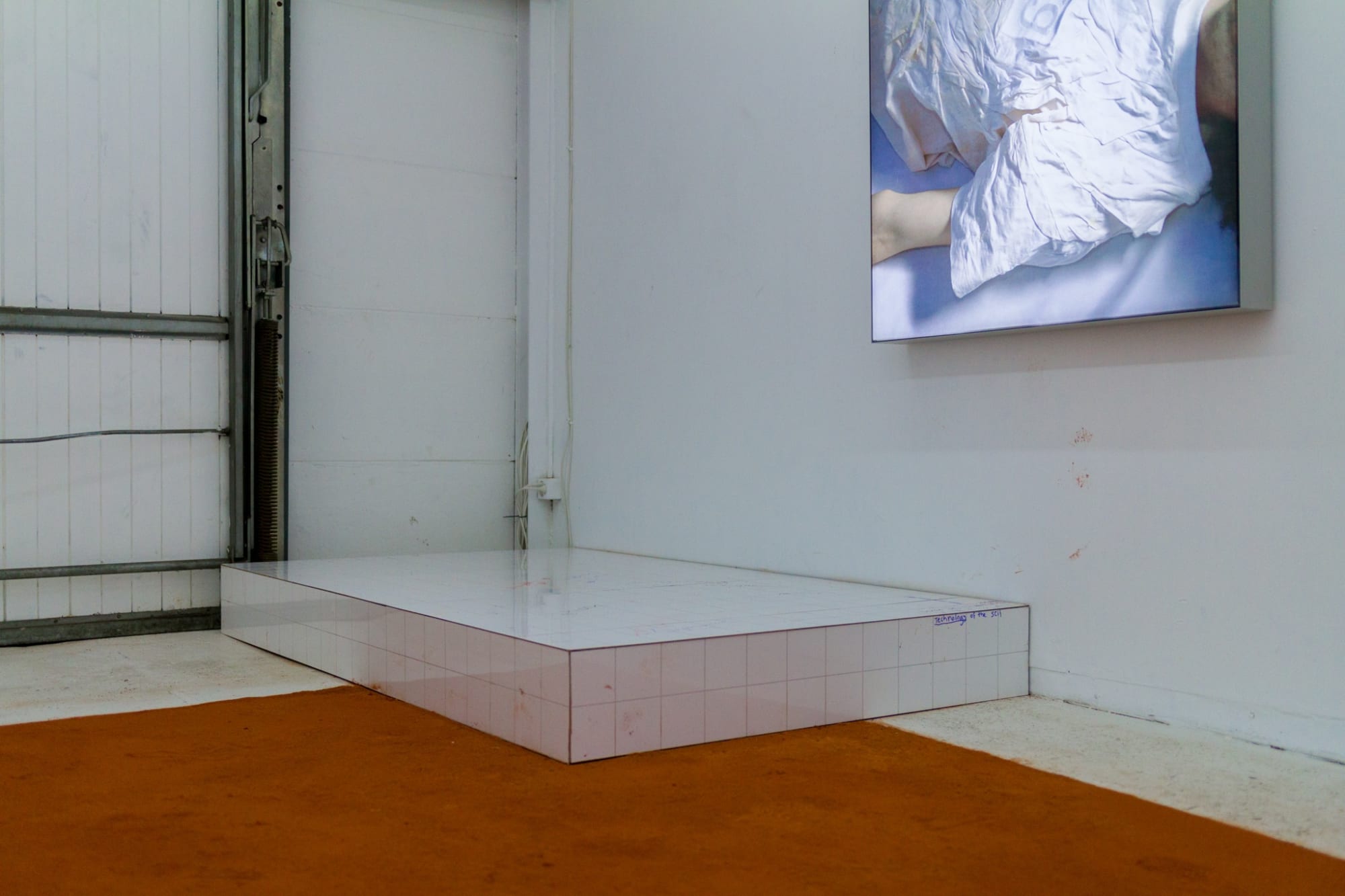 YGRG14X: reading with a single hand II