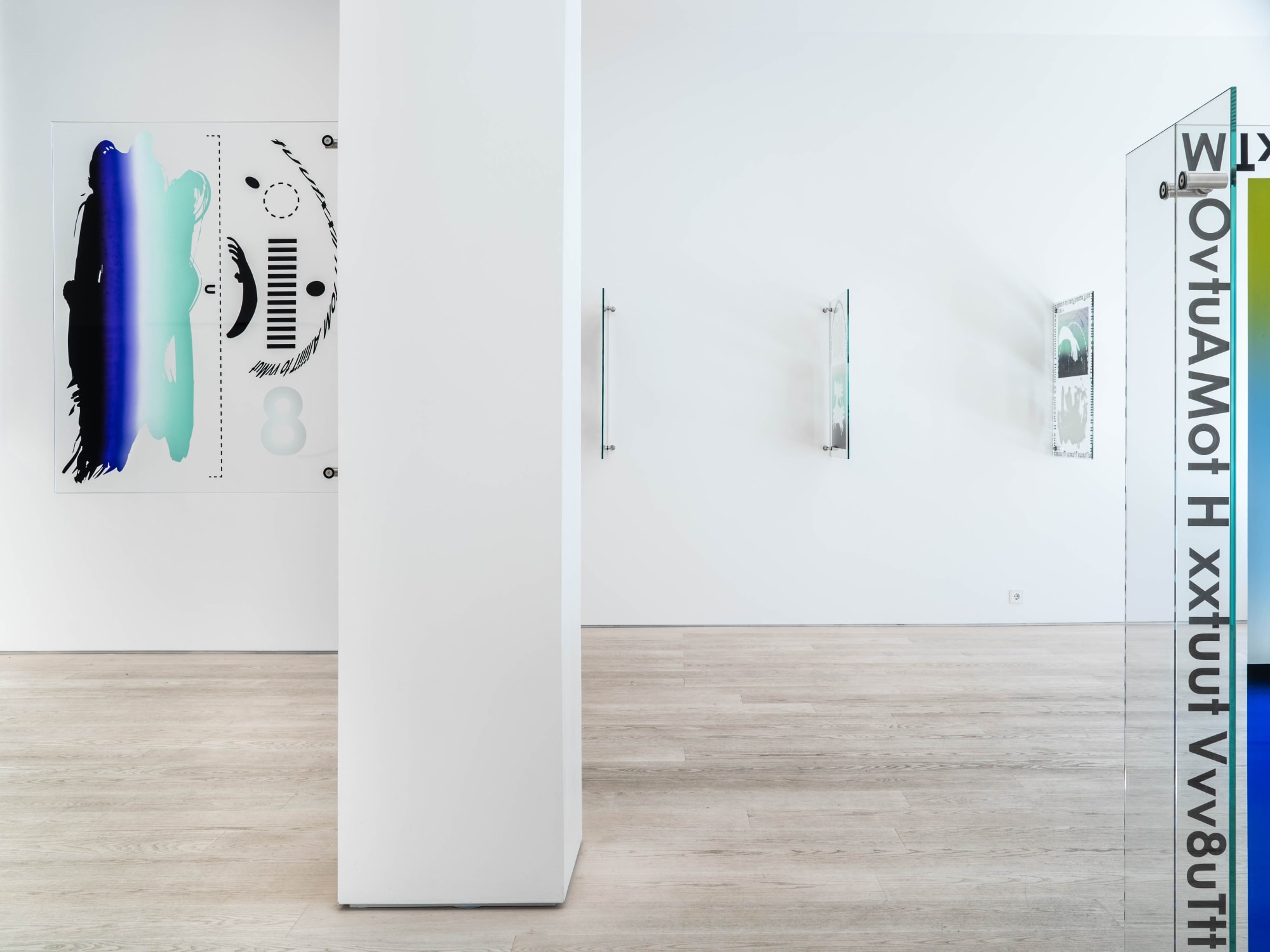 José León Cerrillo Installation view, "The Commands (Switch Between)" at Andréhn-Schiptjenko, Stockholm, Sweden, 2020