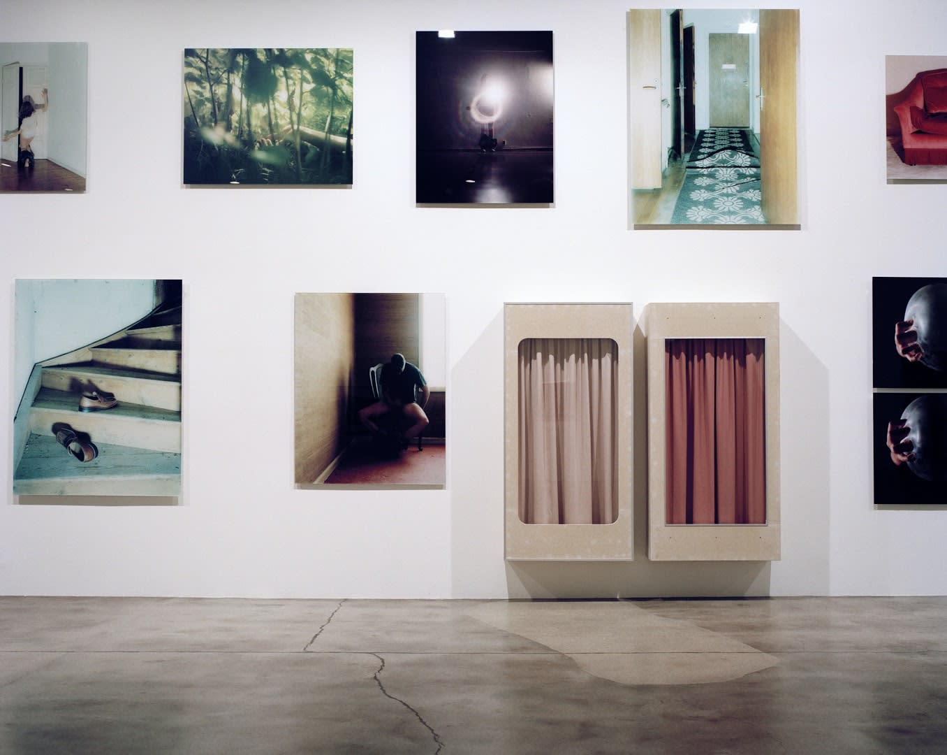 Annika Elisabeth von Hausswolff Installation view, 'ICH BIN DIE ECKE ALLER RÄUME', Magasin 3 Konsthall, Stockholm, Sweden, 2008