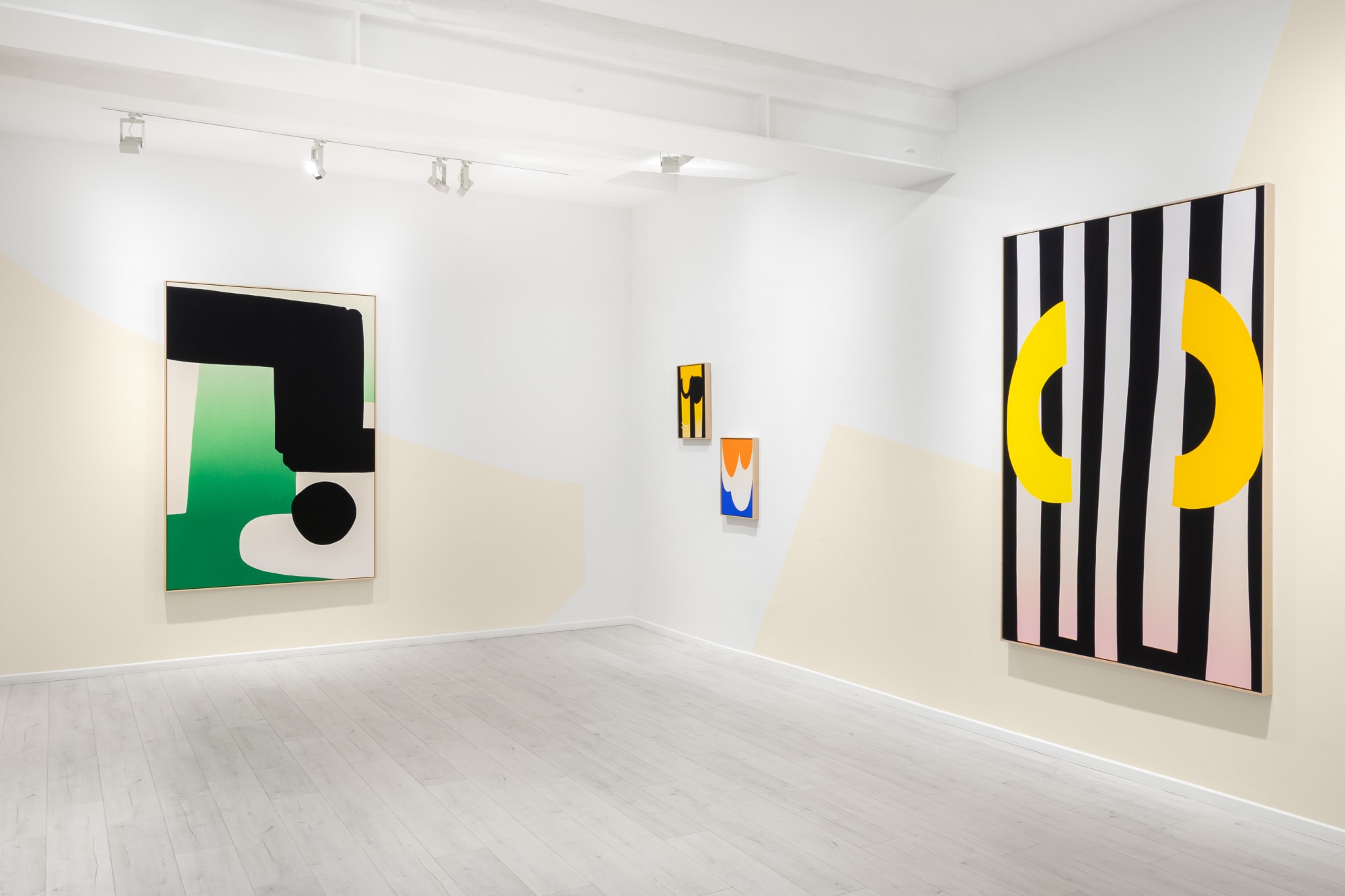 Cornelia Baltes, Installation view, The Sun Stumbles In, Andréhn-Schiptjenko Paris, France, 2025