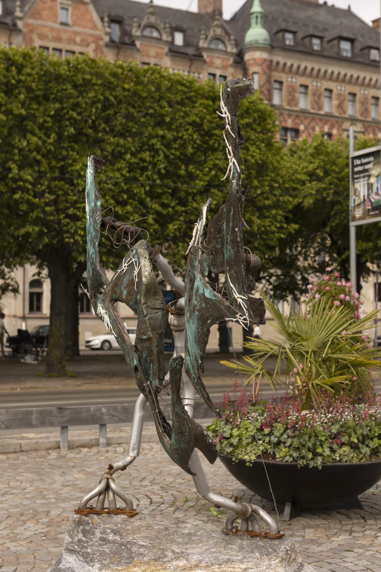 Yngvild Saeter, Gadus (2025), on view at Strandvägen, Stockholm, 2025. Photo: Giulia Cairone / Stockholm Konst