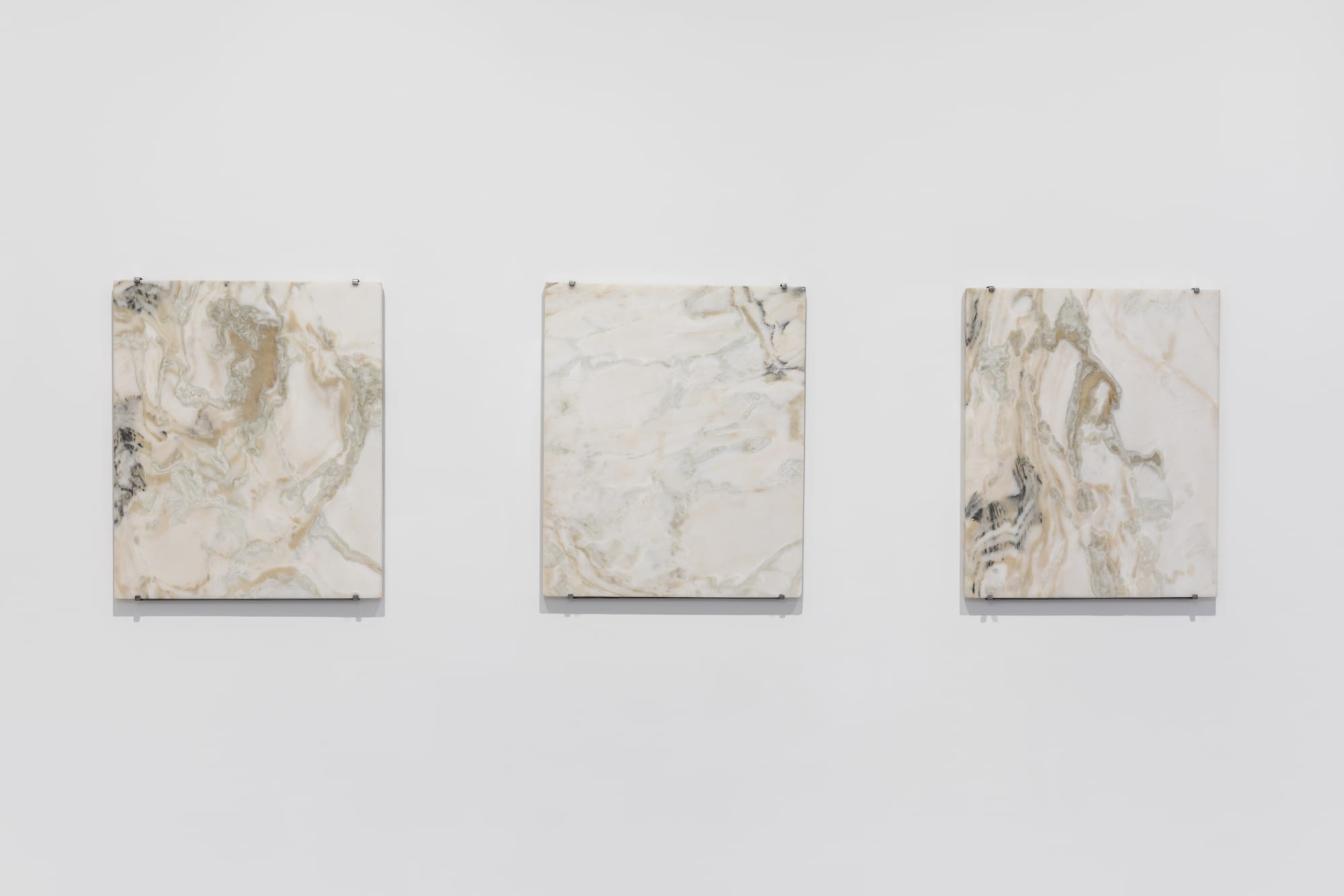 Sabine Mirlesse, Installation view, Voyant, Andréhn-Schiptjenko Paris, 2024.